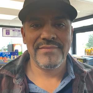 Meet your Posher, Leonel